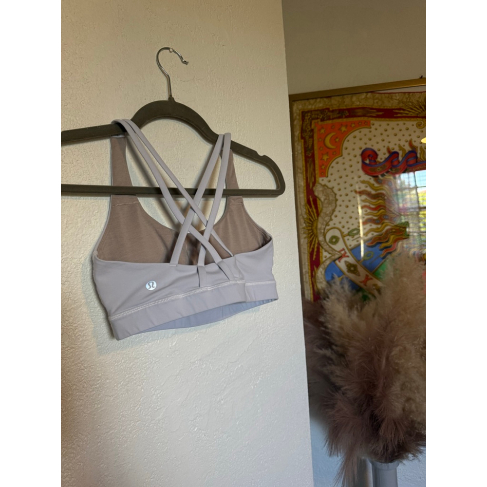Preowned, Lululemon Energy Bra (Medium Support, 30/32, B–D Cups), white/grey . - Picture 2 of 3